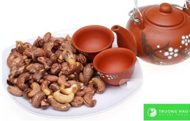 Hạt điều rang muối – Món ăn vặt chay khoái khẩu Hạt điều rang muối – Món ăn vặt chay khoái khẩu