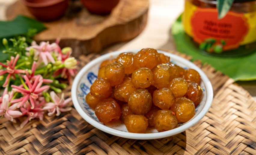Vị chua từ mận cơm giúp tiết dịch vị Vị chua từ mận cơm giúp tiết dịch vị