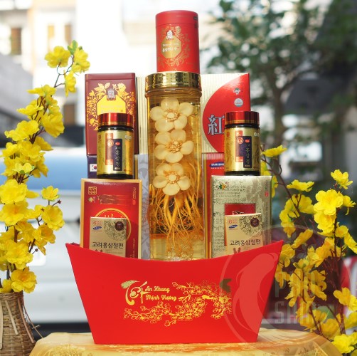 Thực phẩm bổ dưỡng: Nhân sâm, yến sào, nấm linh chi. Thực phẩm bổ dưỡng: Nhân sâm, yến sào, nấm linh chi.