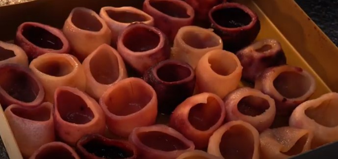 tách bỏ phần vỏ ngoài tách bỏ phần vỏ ngoài