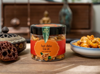 Hạt điều Tomyum và tỏi ớt – Quà biếu độc đáo cho người mê cay