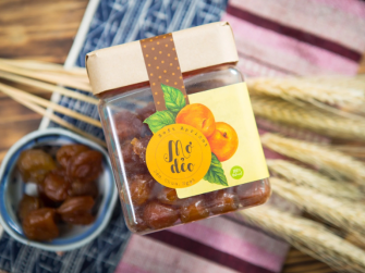 Tặng ô mai mơ dẻo – Món quà dân dã nhưng tinh tế