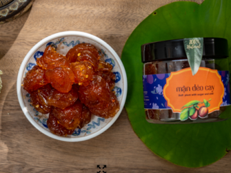 Mua gì làm quà khi đến Hà Nội?