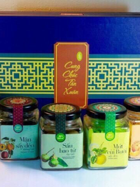  Set quà tết tím  